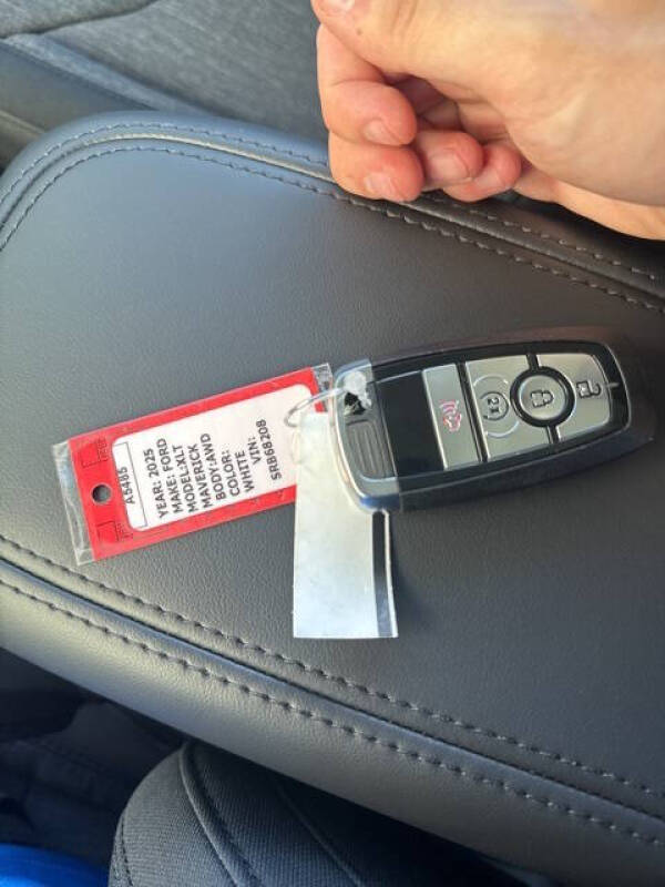 2025 Ford Maverick XLT