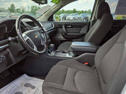 2017 Chevrolet Traverse LT