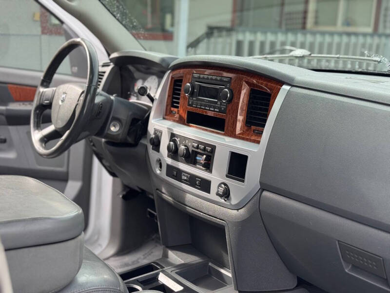 2007 Dodge Ram 1500 SLT
