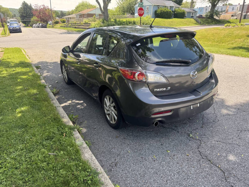 2012 Mazda MAZDA3 i Touring