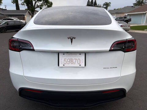 2023 Tesla Model Y Long Range