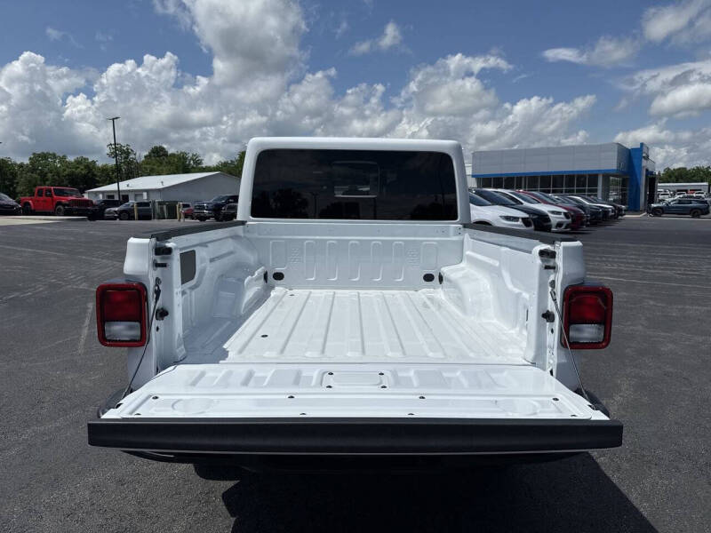 2026 Jeep Gladiator 85th Anniversary Edition