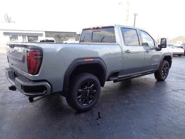 2025 GMC Sierra 2500HD AT4