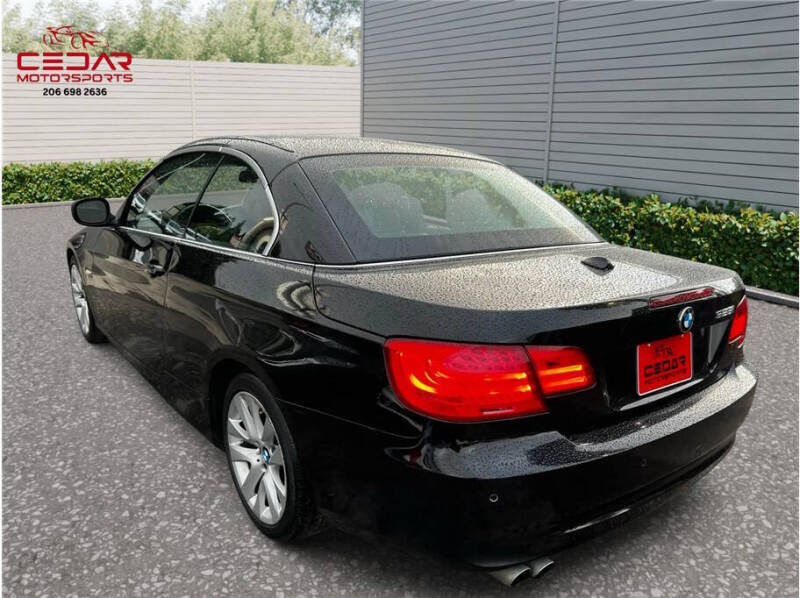 2012 BMW 3 Series 328i