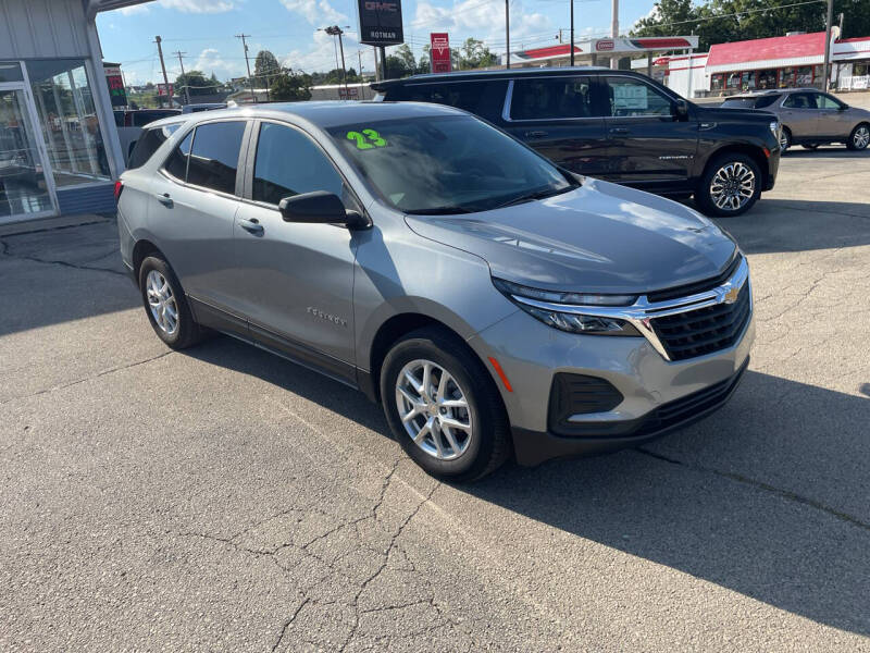 Used 2023 Chevrolet Equinox LS with VIN 3GNAXSEG3PL176062 for sale in Maquoketa, IA