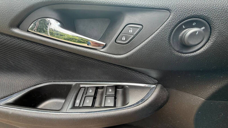 2018 Chevrolet Cruze LT Auto