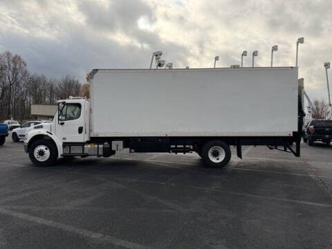 2019 Freightliner M2 106