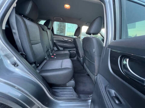 2018 Nissan Rogue S