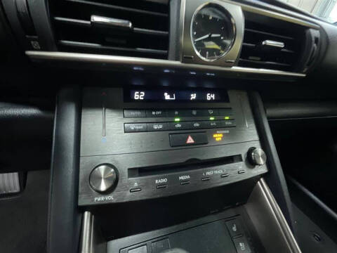 2020 Lexus IS 300