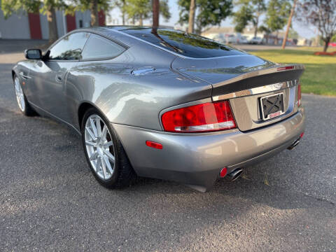 2005 Aston Martin V12 Vanquish S