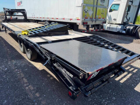 2023 PJ Trailers Gooseneck