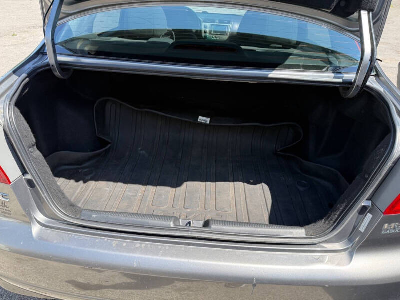 2004 Honda Civic Hybrid