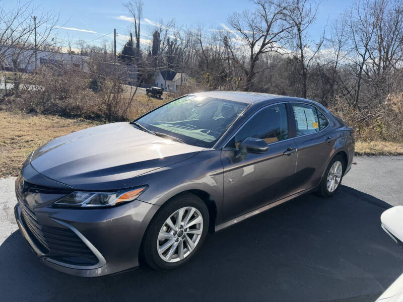 2024 Toyota Camry LE