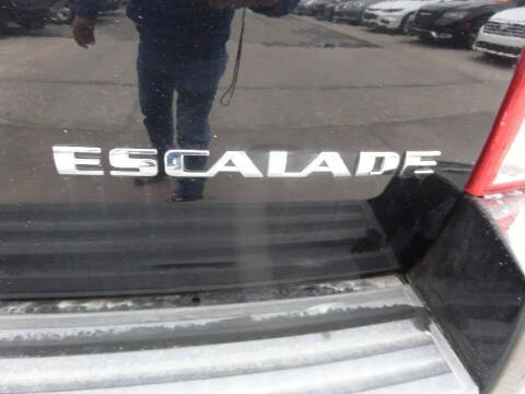 2013 Cadillac Escalade Luxury