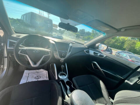 2016 Hyundai Veloster