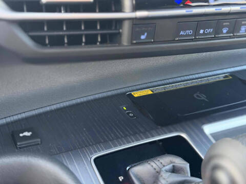 2022 Toyota Sienna XSE 7-Passenger