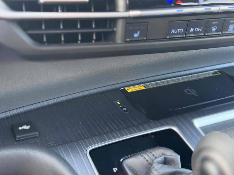 2022 Toyota Sienna XSE 7-Passenger