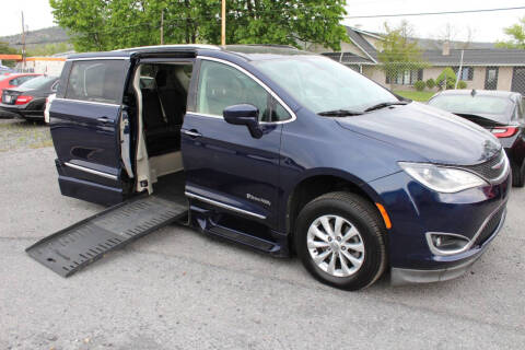 2019 Chrysler Pacifica Touring L