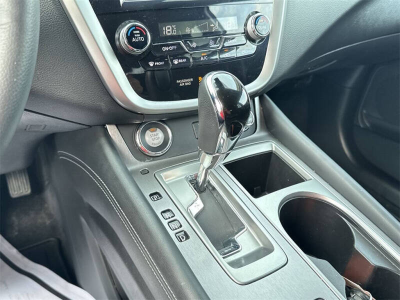 2020 Nissan Murano SV