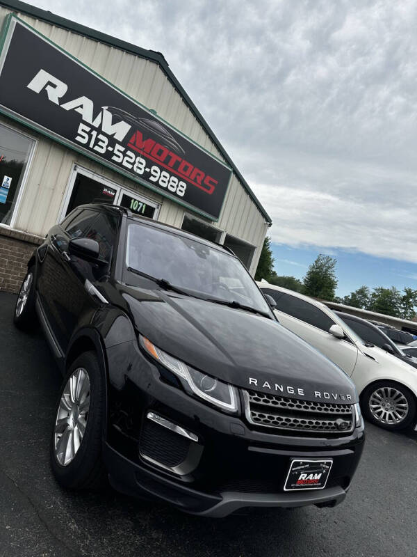 Used 2017 Land Rover Range Rover Evoque HSE with VIN SALVR2BG2HH216410 for sale in Cincinnati, OH