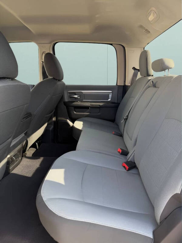 2022 RAM 1500 Classic SLT