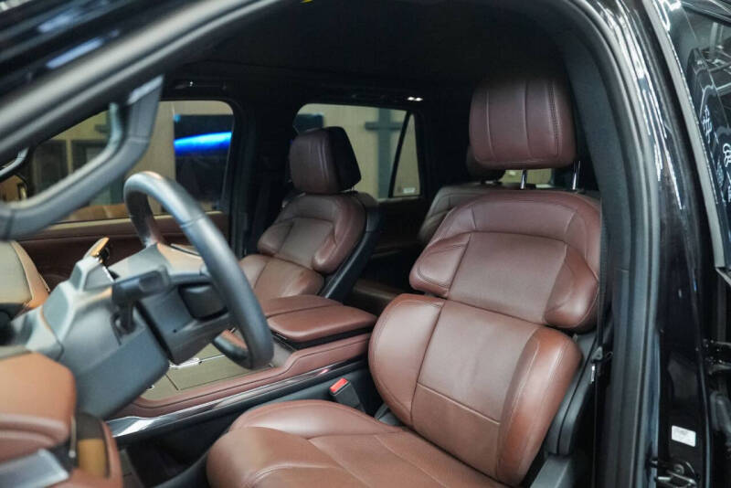 2025 Lincoln Navigator Reserve