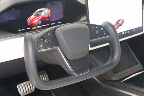 2022 Tesla Model S Plaid