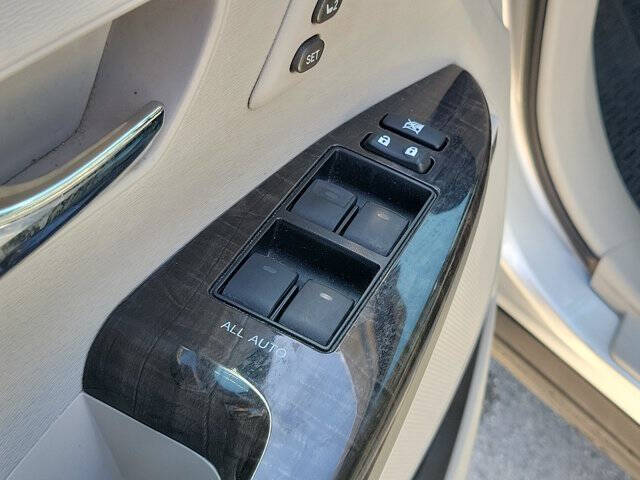 2014 Toyota Venza LE