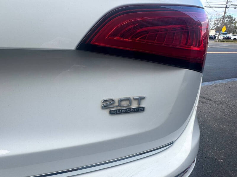 2015 Audi Q5 2.0T quattro Premium Plus