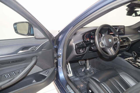 2023 BMW 5 Series M550i xDrive