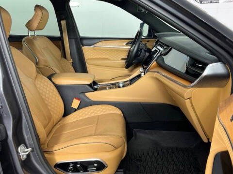 2024 Jeep Grand Cherokee L Summit