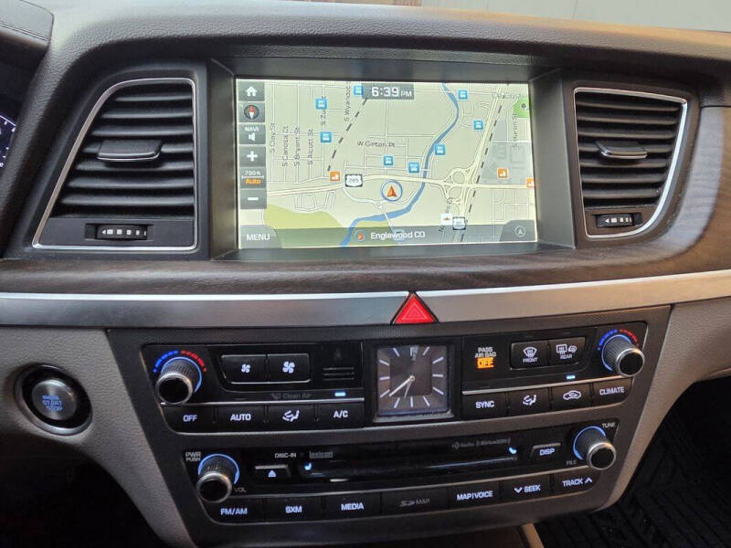 2015 Hyundai Genesis