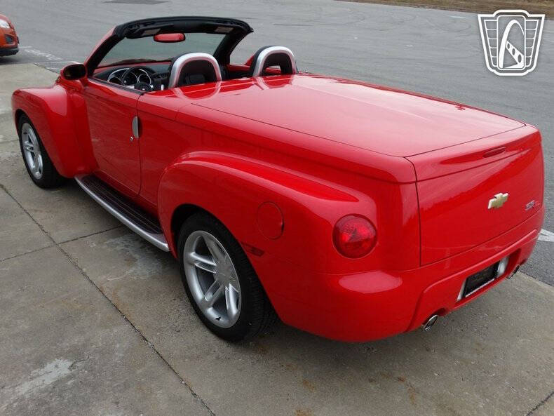 2004 Chevrolet SSR LS