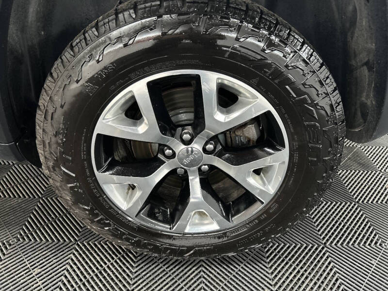 2017 Jeep Cherokee Trailhawk