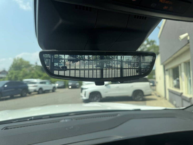 2025 Cadillac Escalade-V