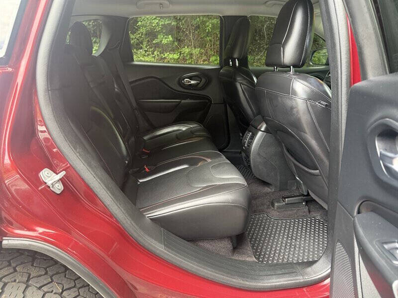 2019 Jeep Cherokee Trailhawk
