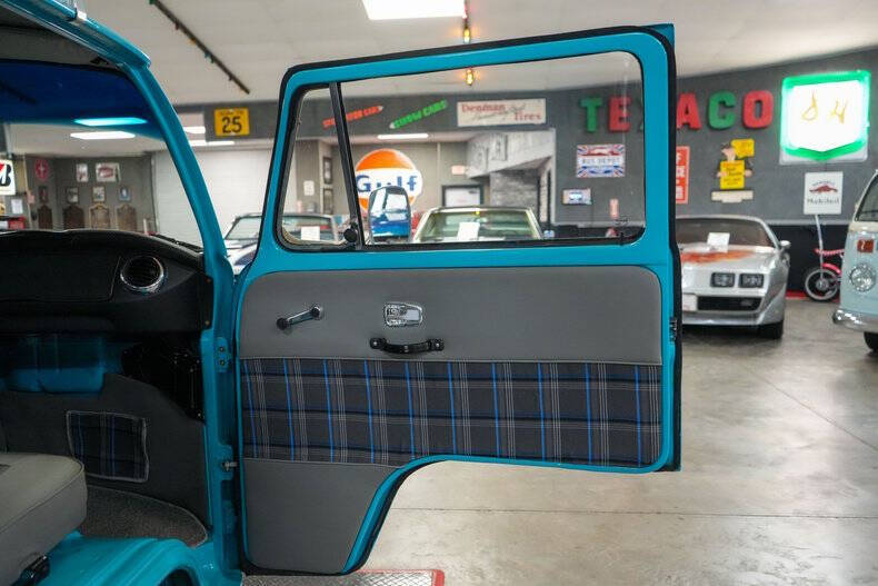 1983 Volkswagen Type 2 Kombi Pickup