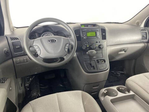 2012 Kia Sedona LX