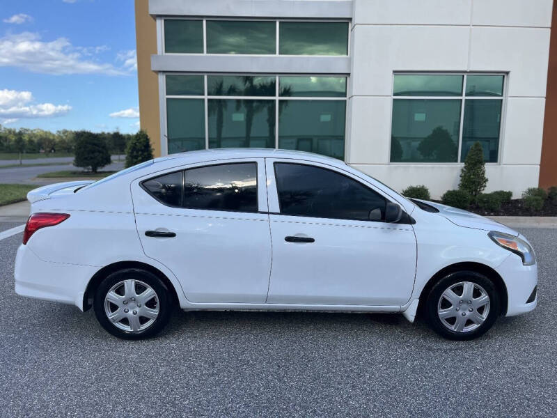 2015 Nissan Versa 1.6 S Plus