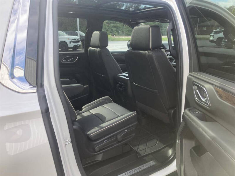 2024 Chevrolet Suburban Premier