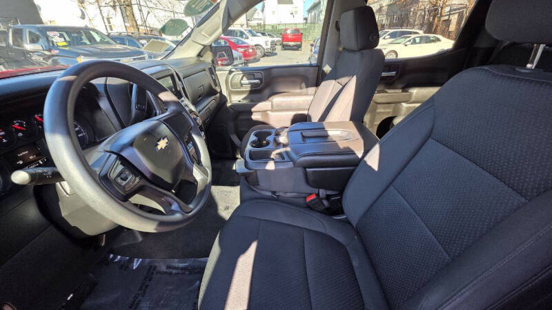 2020 Chevrolet Silverado 1500 Custom