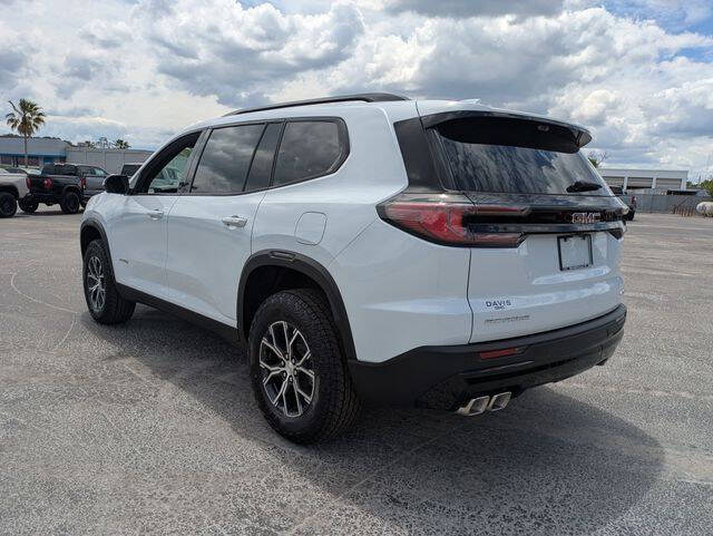 2026 GMC Acadia AT4