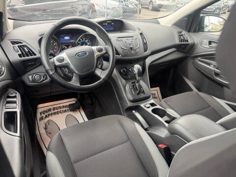 2014 Ford Escape S