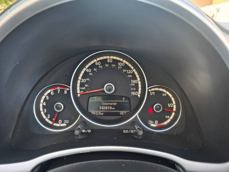 2013 Volkswagen Beetle Convertible 2.5L PZEV