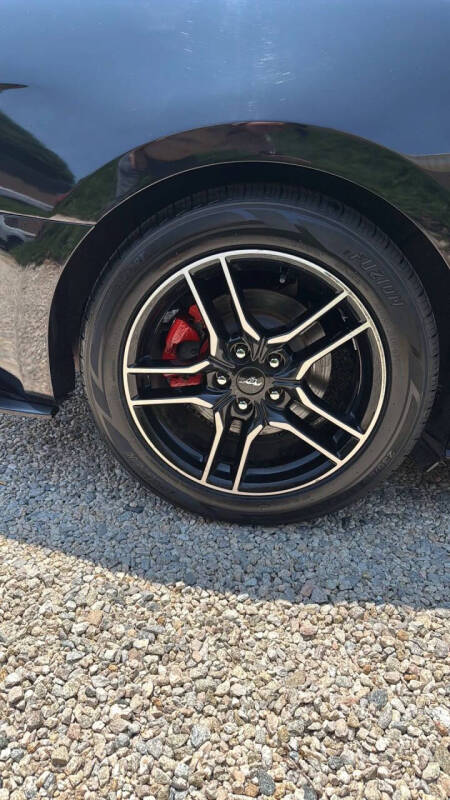 2016 Ford Mustang V6