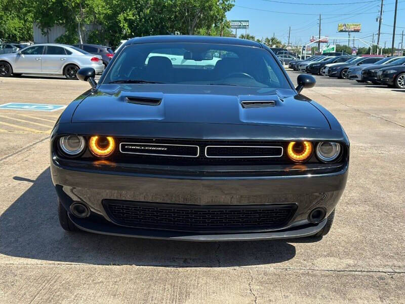 2020 Dodge Challenger SXT