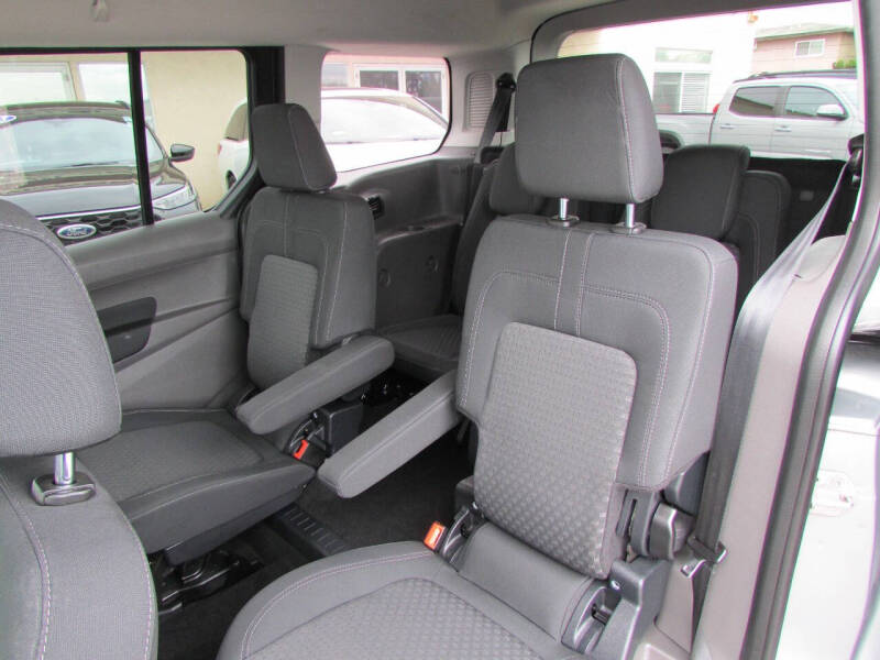 2023 Ford Transit Connect XLT