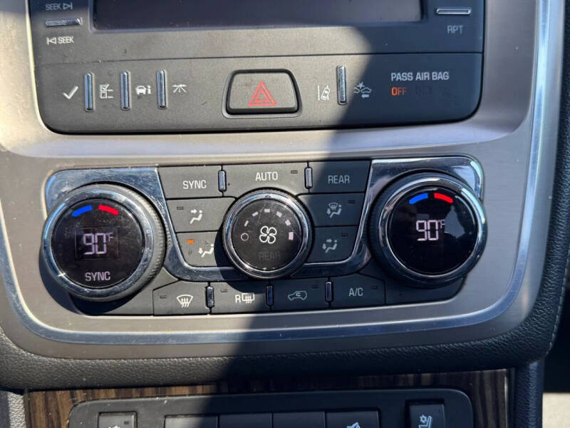 2016 GMC Acadia Denali