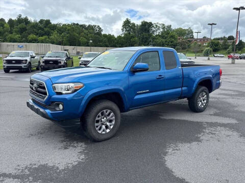 2017 Toyota Tacoma SR5