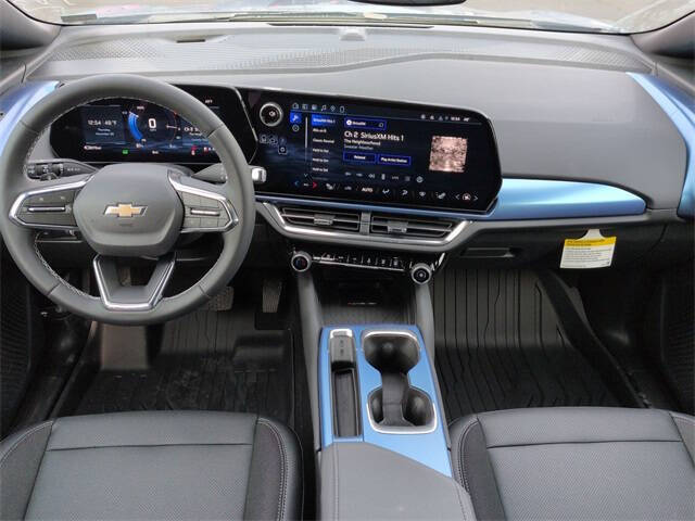 2026 Chevrolet Equinox EV LT 2